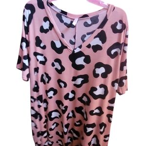 Chic‎ Animal Print Midi Dress - Pink and Black Short Sleeves V-neck